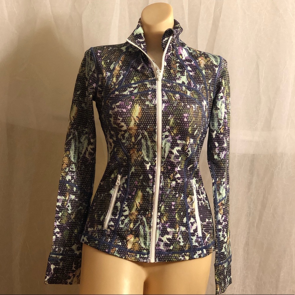 Lululemon Women’s define jacket
